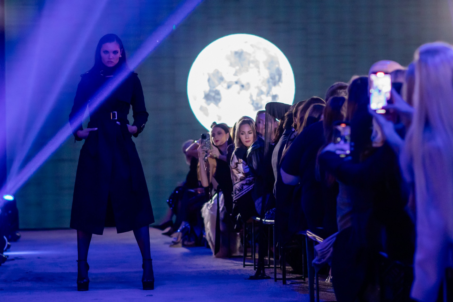 Fashion Weekend Skopje 31: Ден на младите визии, текстилните метаморфози и урбаната елеганција