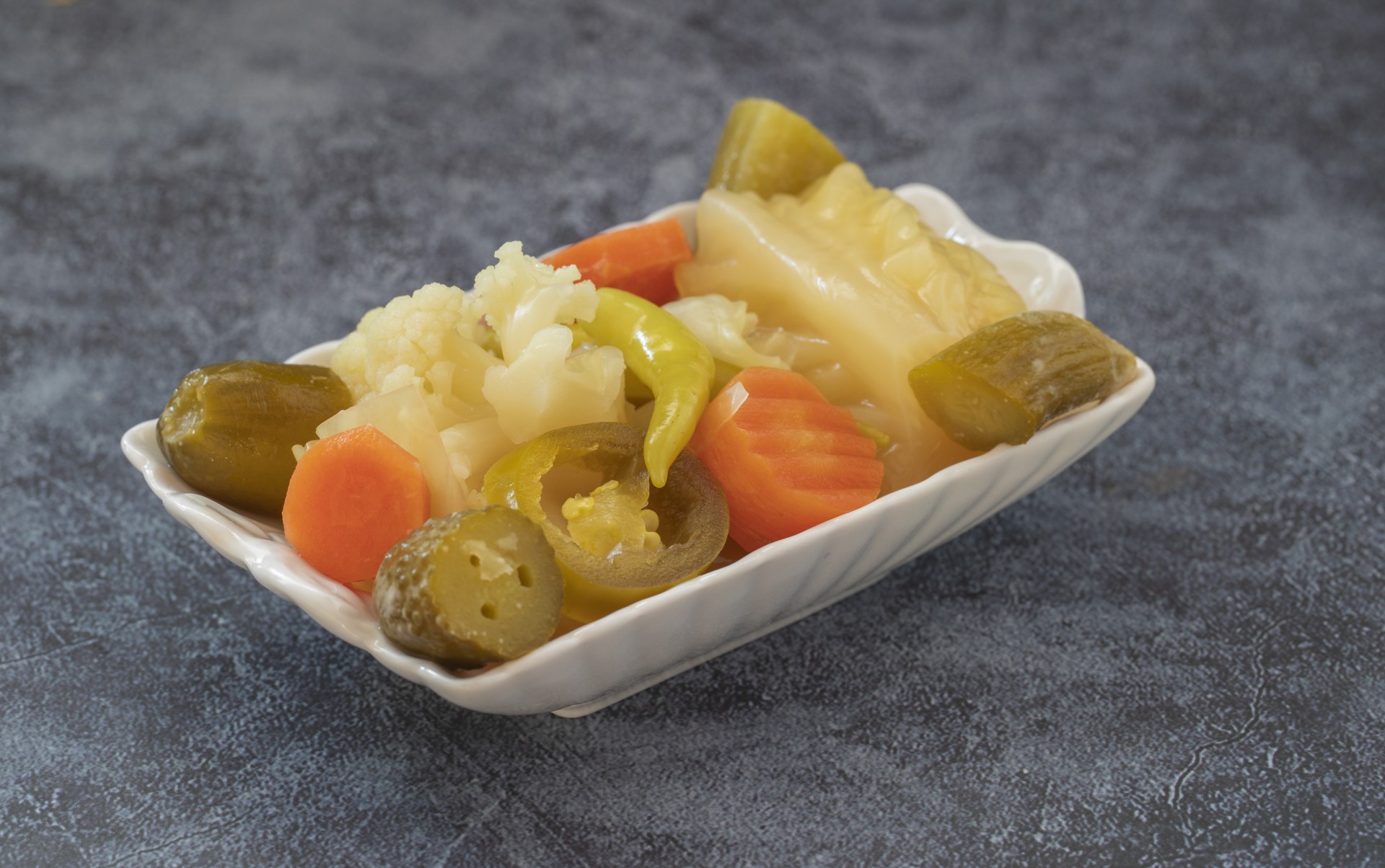 Светски гастрономи за македонската туршија: Нека ни принесат и од Србија и од Бугарија, веднаш препознаваме која е вистинската