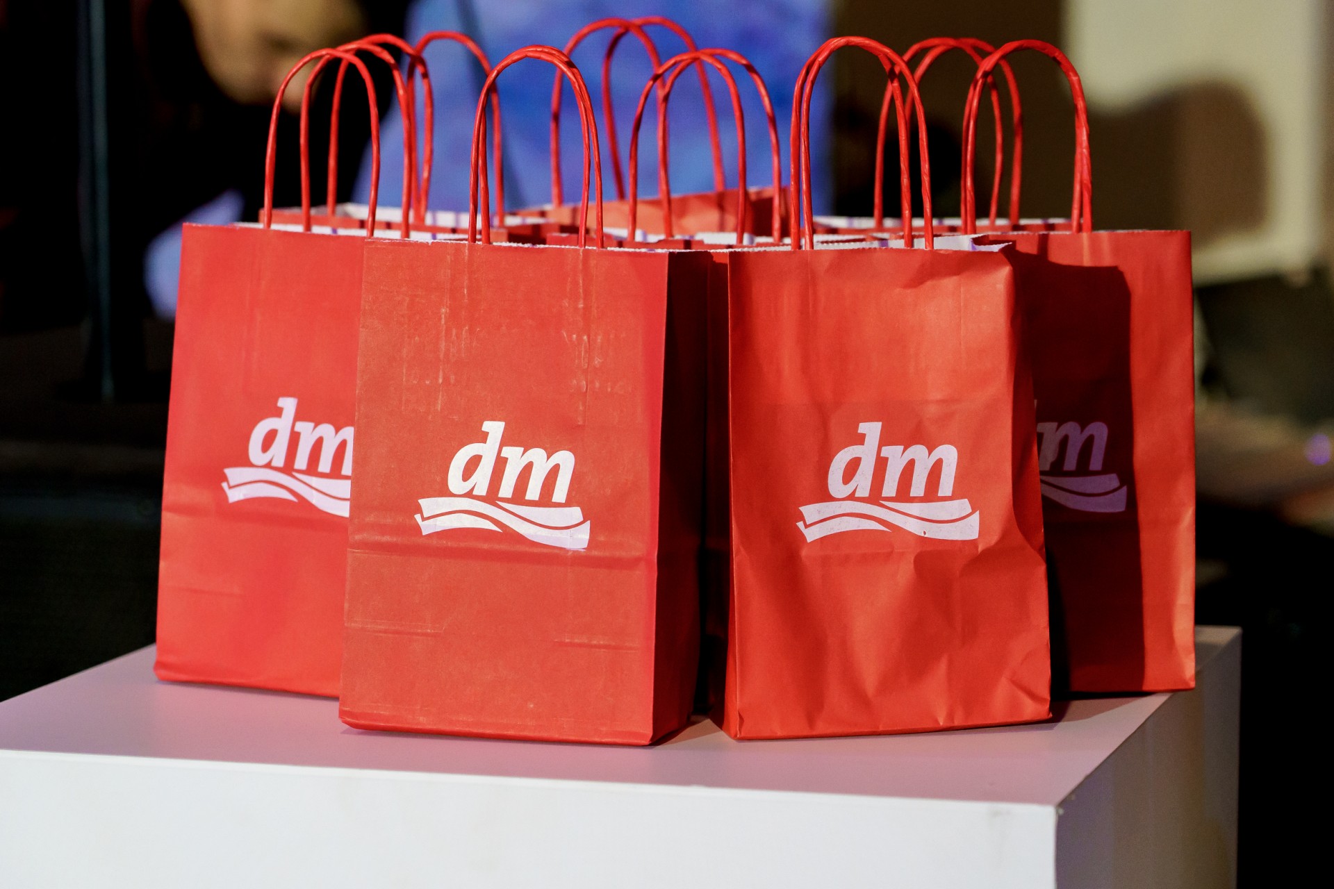 Мои dm фаворити – dm го слуша и го слави гласот на младите креатори на ,,Influencer Awards'' преку поддршка на категоријата ,,New Star Influencers''