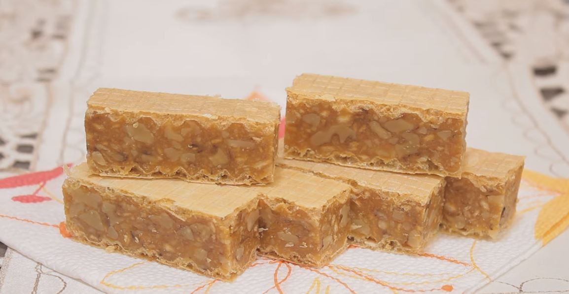 Бабини солунски штангли: Старински колачи во кои сите ќе уживаат за празниците