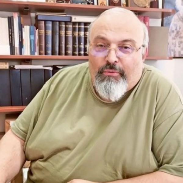„ОД СЕПТЕМВРИ ПОЧНУВАМЕ СО ЛЕЧЕЊЕ НА БОЛНИТЕ ОД РАК!“ Рускиот професор Сергеј Бољевиќ открива - почнува примената на вакцината