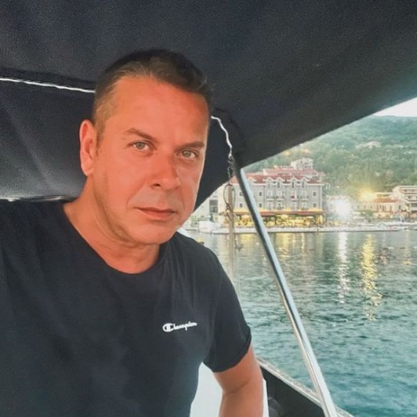 „Куќата ми остана празна“: Владо Георгиев се огласи скршен од тага и болка поради семејна загуба