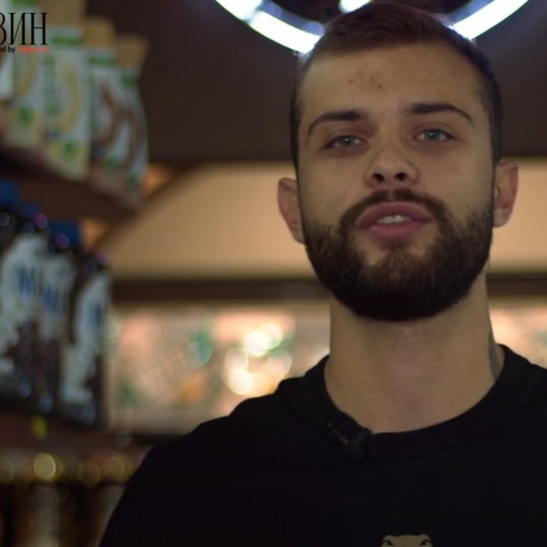 „Не земајте витамин Д пред спиење, додатоците во исхраната се земаат умерено - еве кој треба да ви ја одреди мерката“: Совети за суплементација од фитнес инструкторот Бојан Вчков