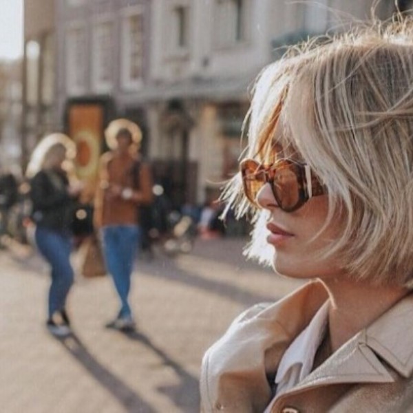 „Jawline Bob“: Идеалната фризура за наредните месеци