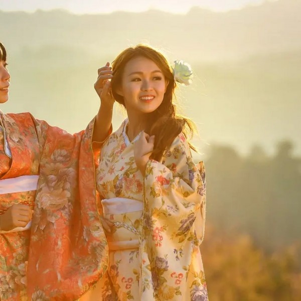 Зеленчукот посебно го спремаат, а 1 намирница никогаш не ја јадат: Јапонките никогаш не се дебелеат и диета не им треба!