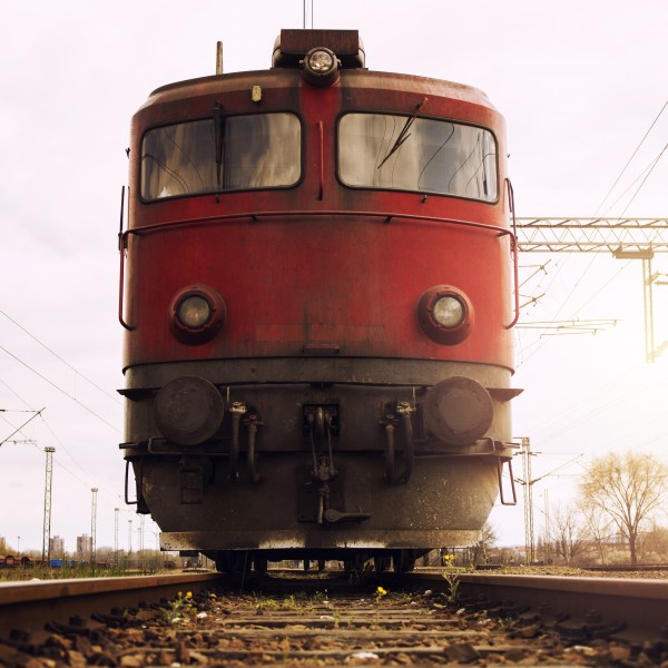Нашите внуци веќе нема да знаат што е тоа воз: Во Македонија железничкиот сообраќај полека исчезнува