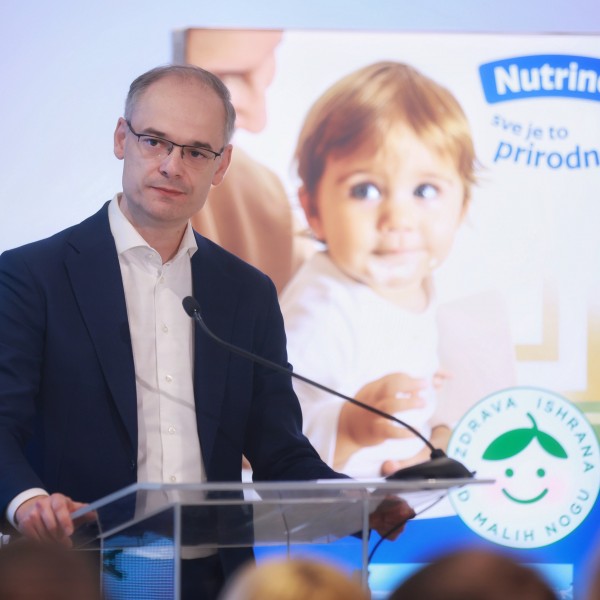 Бејби Фуд Фактори ја започнува платформата „Здрава исхрана од мали нозе“