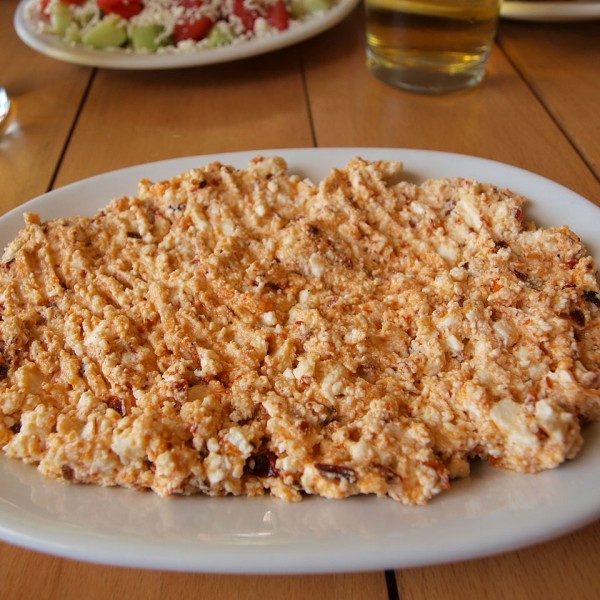 Рецепт за највкусната зимска салата: Прилог за скара, или намаз за лебче - готов за 10тина минути