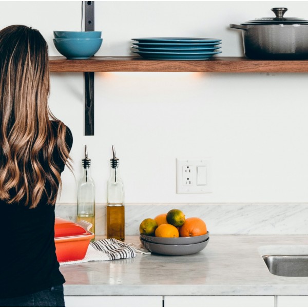 Што значи шведско чистење на домот? Тоа носи чувство како кога пеперутка излегува од својот кожурец и отвора нова димензија на животот...Да, да!