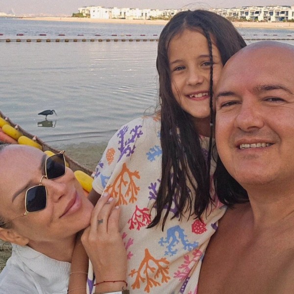 „Семејството секогаш е на прво место“: Една фотографија беше доволна за Слаѓа Алегро да испрати моќна порака до сите жени