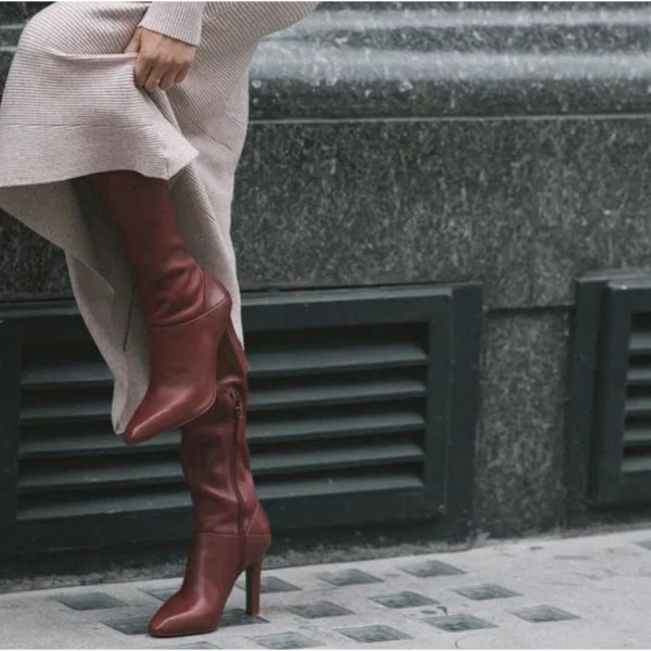 Високите чизми се адут за гламурозни изданија, а ние имаме три такви комбинации - ФОТО-