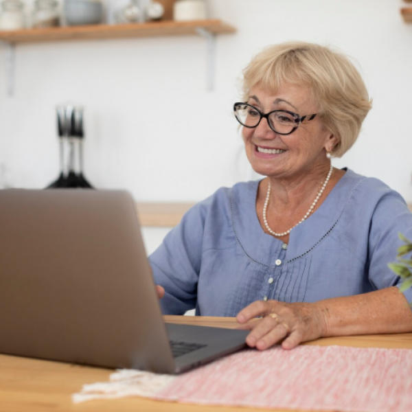 Условите во Србија се менуваат, жените на 64 години ќе одат во пензија