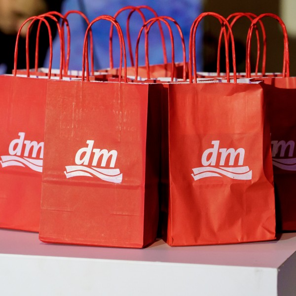 Мои dm фаворити – dm го слуша и го слави гласот на младите креатори на ,,Influencer Awards'' преку поддршка на категоријата ,,New Star Influencers''