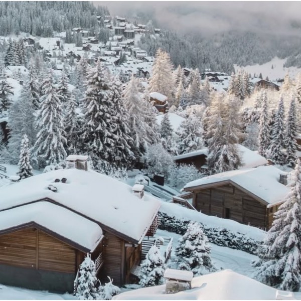 Скијачите го обожуваат планинското село кое во Европа секоја зима изгледа нереално: Фасцинантно е!